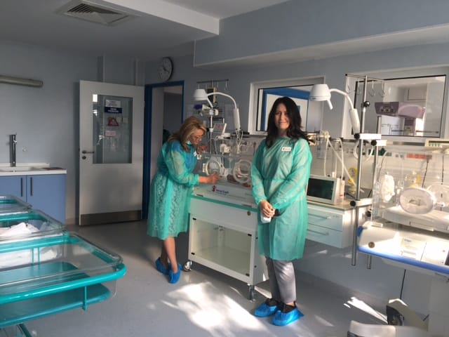 Spitalul din Alexandria a primit un incubator pentru născuții prematur