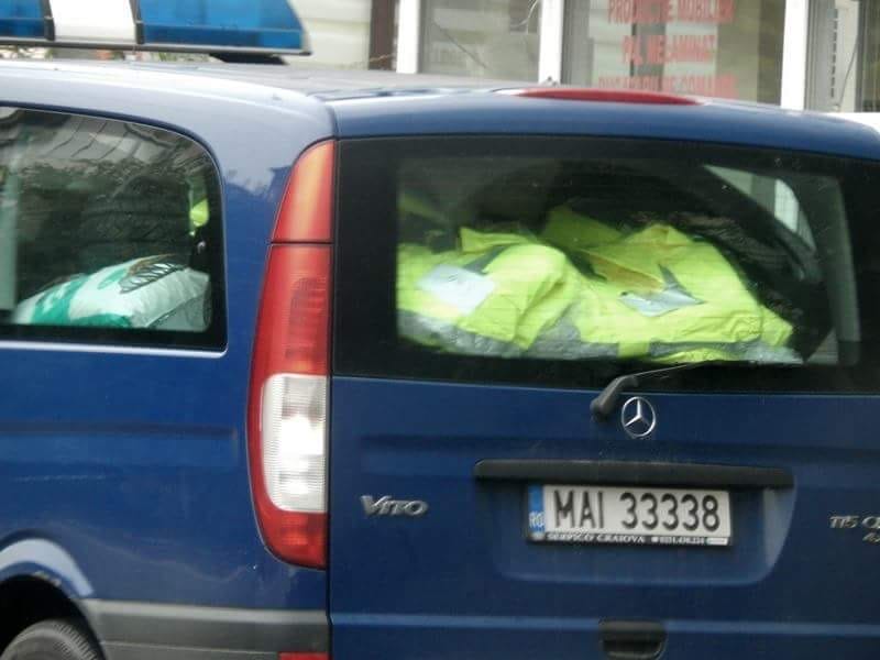 Polițiștii de frontieră teleormăneni fac ”contrabandă” în timpul serviciului