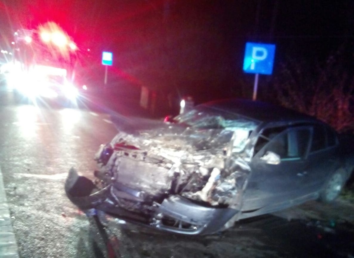 Accident grav în comuna Bujoreni. 6 persoane au fost rănite