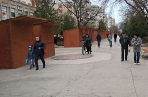 Târgul de Crăciun revine în centrul Alexandriei. Recondiționarea Cinematografului ”Patria” pare să fie mană cerească pentru comercianții alexăndreni.