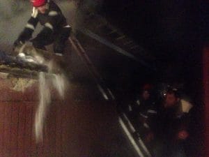 i-au incendiat casa
