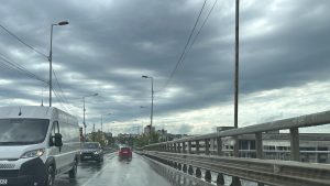 Cod galben de vreme severă în Teleorman: vijelii, descărcări electrice și grindină