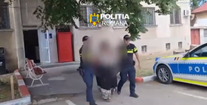 O trotineta electrică lăsată în parc, a fost furată! O femeie a fost reținută