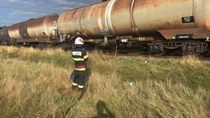 Scurgeri de motorină dintr-un tren de marfă în Teleorman