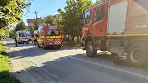 Explozie urmată de incendiu într-o locuință din Roșiorii de Vede. Două persoane au suferit arsuri pe 30-40% din corp